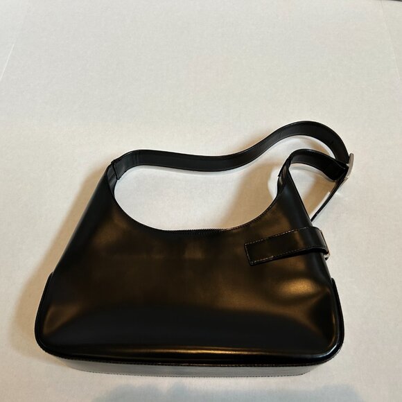 Black Salvatore Ferragamo Gancini Hobo Shoulder Bag with dust bag AQ-210170 - Picture 5 of 15